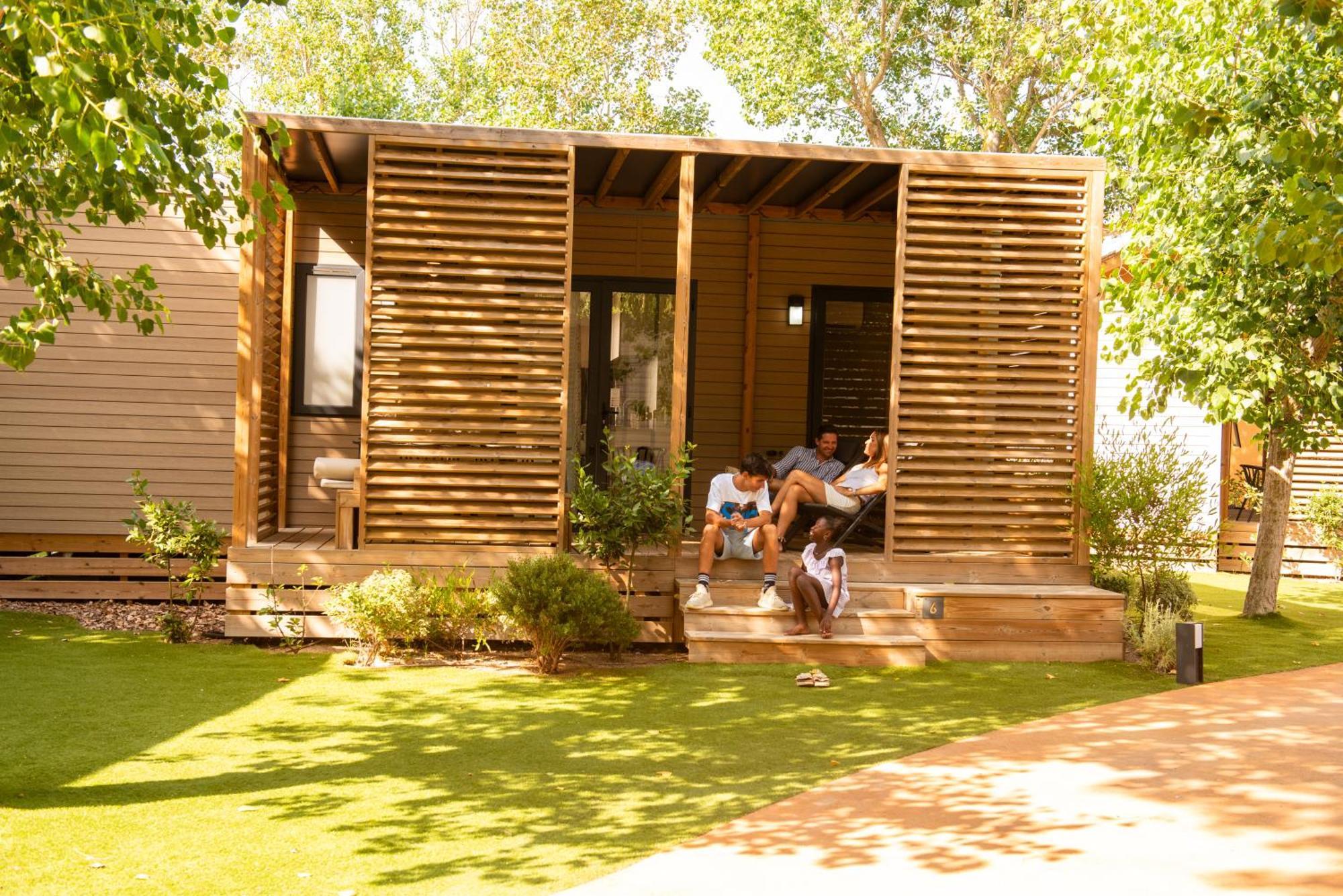 Camping & Bungalows Platja Brava Pals Exterior photo