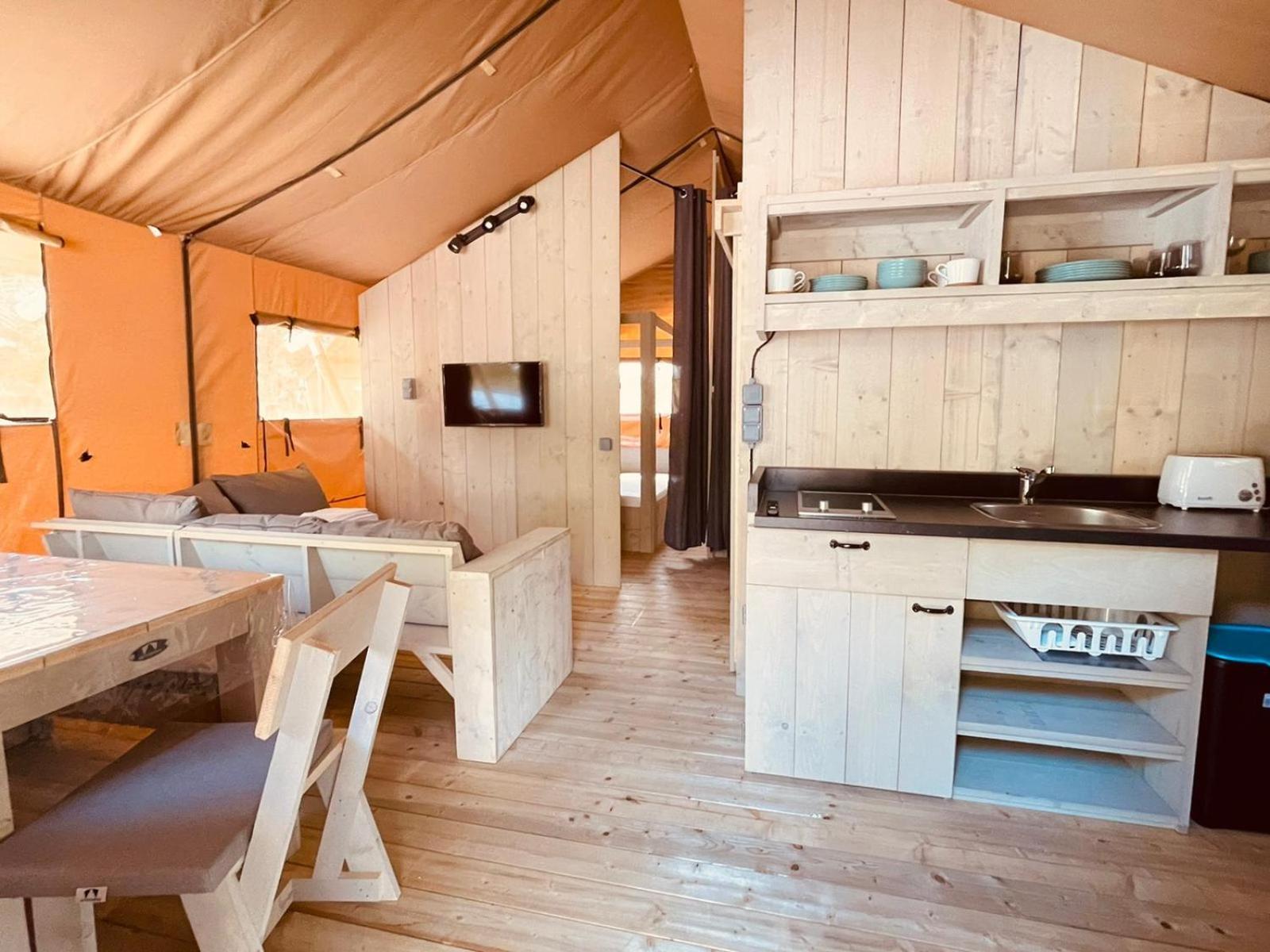 Camping & Bungalows Platja Brava Pals Exterior photo